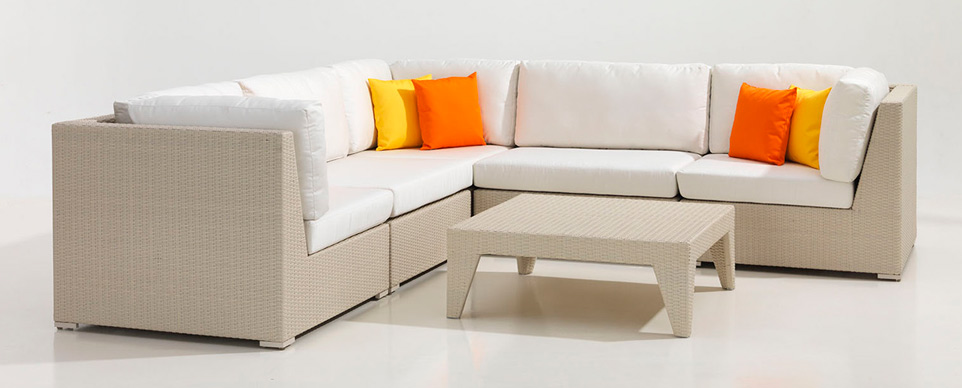 Lucia Outdoor Rattan Sofa